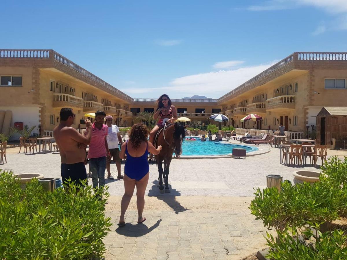 Ciao Hotel Нувейба Экстерьер фото